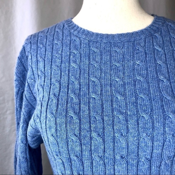 L.L. Bean vintage cornflower blue cable knit sweater crew neck long sleeves wool - Picture 2 of 7